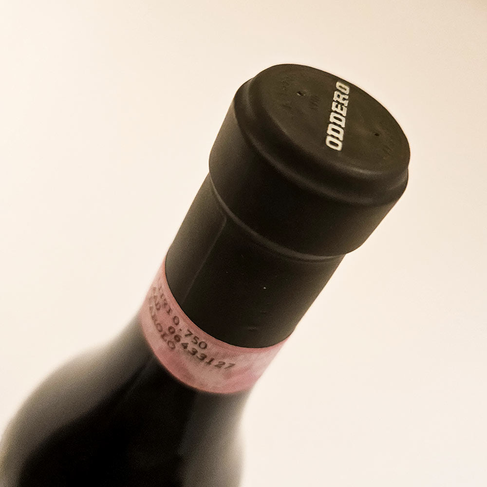 Poderi Oddero Barolo Vigna Rionda 2004 - Rotwein - VINOSAS FINE RARITIES