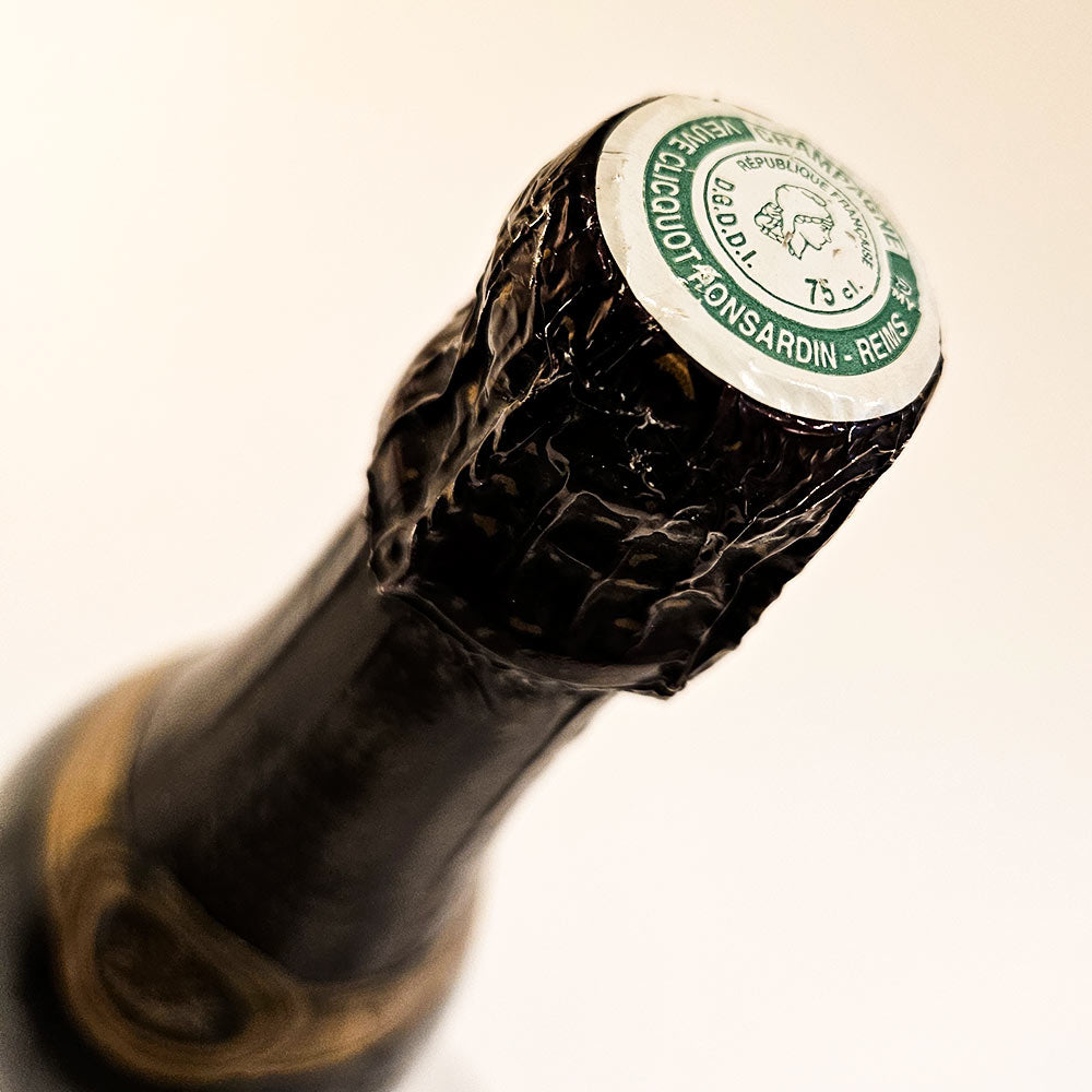 Veuve Clicquot Ponsardin Brut 1988 - Champagner - VINOSAS FINE RARITIES