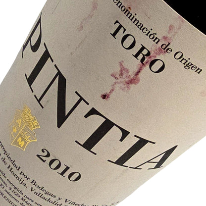 Vega Sicilia Pintia 2010