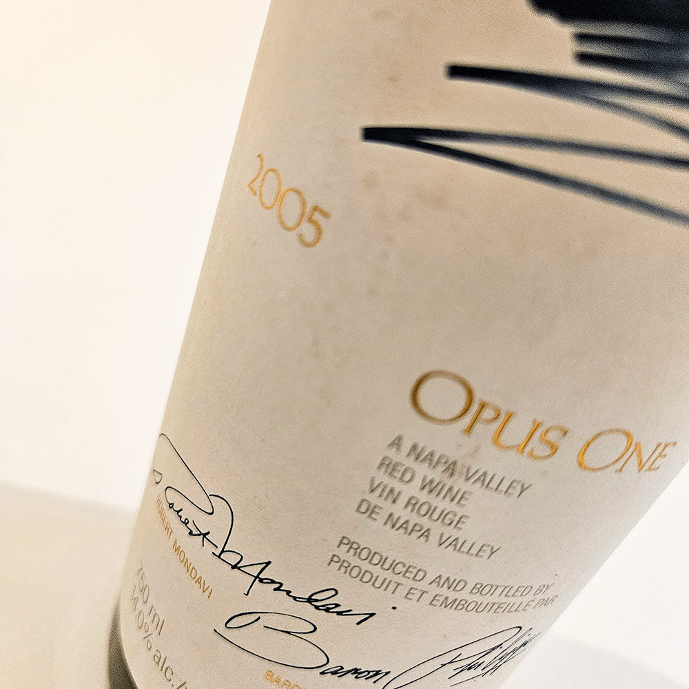 Robert Mondavi Opus One 2005 - Rotwein - VINOSAS FINE RARITIES