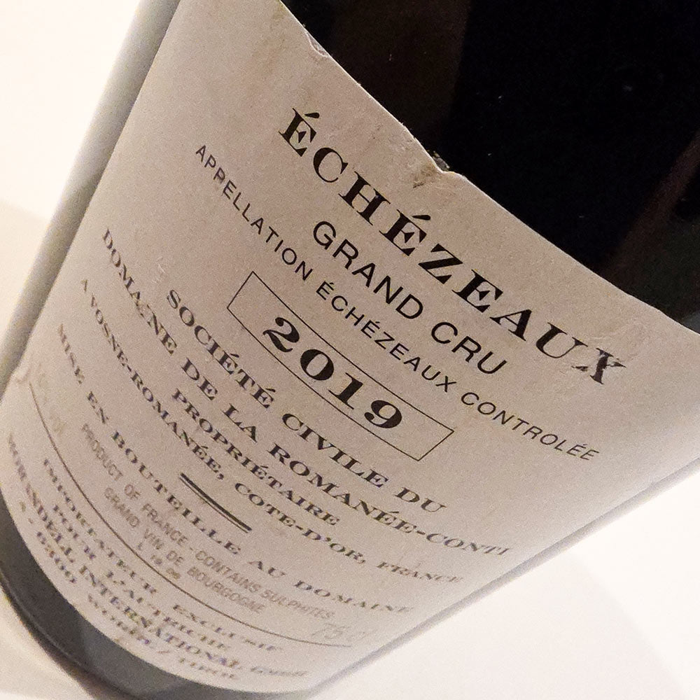 Domaine de la Romanee-Conti Echezeaux Grand Cru 2019 [Damaged Label]