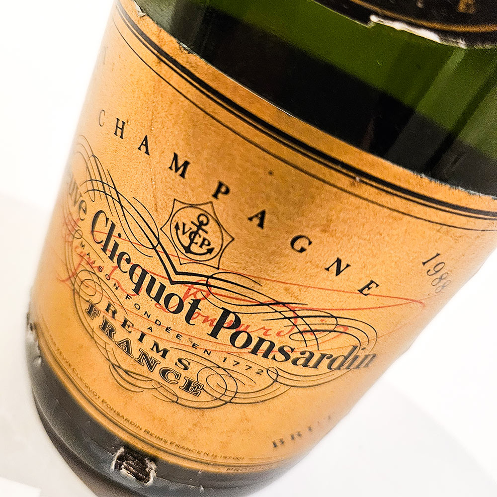 Veuve Clicquot Ponsardin Brut 1988 - Champagner - VINOSAS FINE RARITIES
